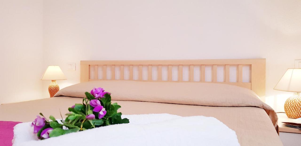 Pareja Apartments Orosei Εξωτερικό φωτογραφία